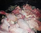 Foto del paso 2 de la receta: Pollo a la cerveza (al disco)