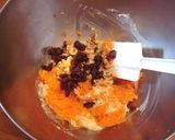 A picture of step 3 of Spicy Carrot Cake.