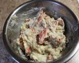 A picture of step 5 of Lobster Thermidor.