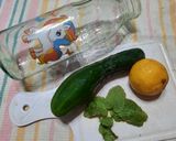 Foto del paso 3 de la receta: Agua con limón, pepino y menta