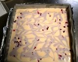 A picture of step 11 of Rich Very Berry NY Cheesecake.
