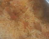 A picture of step 2 of Jhinga Pulao.