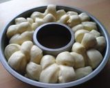 A picture of step 13 of Milky Wreath Bread.