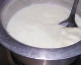 A picture of step 3 of Bread kheer.