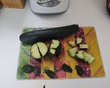 Foto del paso 2 de la receta: Agua de pepino y menta