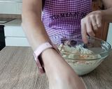 Foto del paso 2 de la receta Galletas saladas de queso y fiambre de pollo