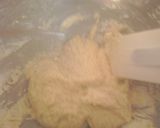 A picture of step 2 of sunshine 's milk chocolate chip cookies.