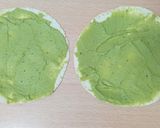 Foto del paso 1 de la receta Quesadilla de guacamole con tortilla! 😋😋😋😋