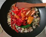 Foto langkah ke 3 dari resep Tumis teri pete.