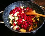 Foto del paso 5 de la receta: Sopa de remolacha con patata al eneldo
