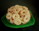 மினி பட்டர் கை முறுக்கு(mini butter murukku recipe in tamil) ரெசிபி ஸ்டேப் 6 புகைப்படம்