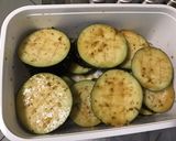 Une image de l'étape 4 de Aubergines sucrées salées marinées grillées à la plancha.