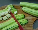 Foto del paso 3 de la receta Crema de calabacín con espaguetis y zanahoria