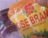 Foto langkah ke 1 dari resep Sop Manten Khas Solo.