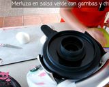 Foto del paso 2 de la receta: Merluza en Salsa Verde con Gambas y Almejas TMX