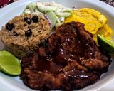 Foto del paso 2 de la receta: PESCA'O Frito, Arroz e' Coco, Patacón y Ensalada...!😋