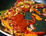હક્કા નૂડલ્સ (Hakka Noodles Recipe in Gujarati) રેસીપી સ્ટેપ3ફોટો