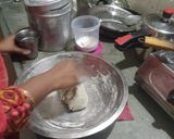 બાજરા નો રોટલો (Bajra Rotlo Recipe In Gujarati) રેસીપી સ્ટેપ2ફોટો