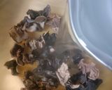 Foto langkah ke 1 dari resep Bakso Ayam Jamur.