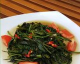 Foto langkah ke 5 dari resep Tumis kangkung saus tiram.
