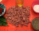 A picture of step 1 of Ragù with Tomato Paste.