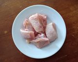 Hình bước làm 1 của món Canh gà rau củ nấm