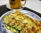 A picture of step 5 of Zucchini Sandwich.