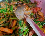 পেঁয়াজকলি ও বড়ি শিম দিয়ে ডেলা মাছ(dela mach recipe in Bengali) রেসিপির ধাপ 4 ছবি