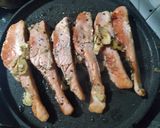 Foto langkah ke 3 dari resep Salmon teriyaki.