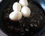 Foto langkah ke 2 dari resep Semur Telur.