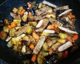 Foto del paso 10 de la receta Redondo de ternera con berenjenas en salsa agridulce
