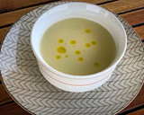 Foto del paso 11 de la receta: Crema fría de puerros y pera