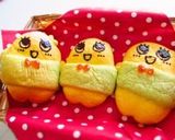 A picture of step 6 of Funassyi Onigiri (for grown-ups too).