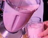 صورة لخطوة 6 من وصفة عصير الفريز المنعش 🍓🇲🇦👸🏼👍
