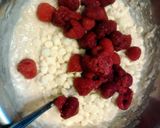 A picture of step 5 of White Chocolate Raspberry Muffins #2.