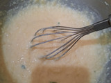 Pastel Tutup Daging Bayam