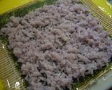 A picture of step 2 of Sushi Roll Snails for Charaben.