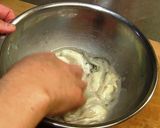 A picture of step 1 of Sundubu Jjigae (Korean Soft Tofu Stew).