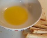 A picture of step 4 of Easy ☆ Bread Crust Rusks ☆.