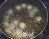 A picture of step 4 of Taiwanese Food Stall-Style Sweet Dim Sum QQ Eggs.