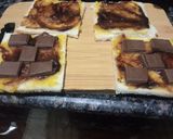 A picture of step 2 of Chocolate Sandwich.