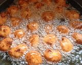 Gambar langkah 2 resipi Cekodok Pisang.