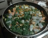 Foto del paso 2 de la receta: Revuelto de ñoquis y espinacas