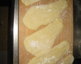 A picture of step 5 of Naan Bread For Curry.