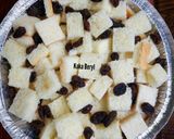 Foto langkah ke 2 dari resep Banana Bread Pudding With Vanilla Sauce..