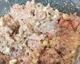 A picture of step 1 of Bad Teacher Tuna Salad.