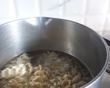 A picture of step 1 of Noodles.