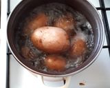 Franciasaláta hentesmester  módra recept fázis 1 fotója