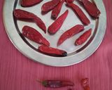 લીલા મરચા ની સૂકવણી (Lila Marcha Sukavani Recipe In Gujarati) રેસીપી સ્ટેપ3ફોટો