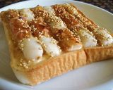 A picture of step 3 of Chikuwa Toast.